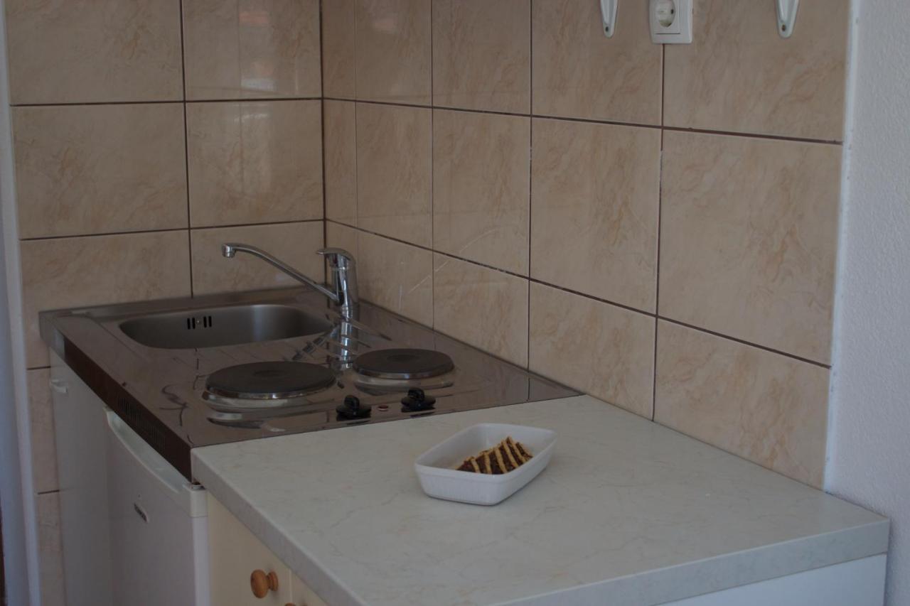 Apartmani Bauk 普契什查 外观 照片